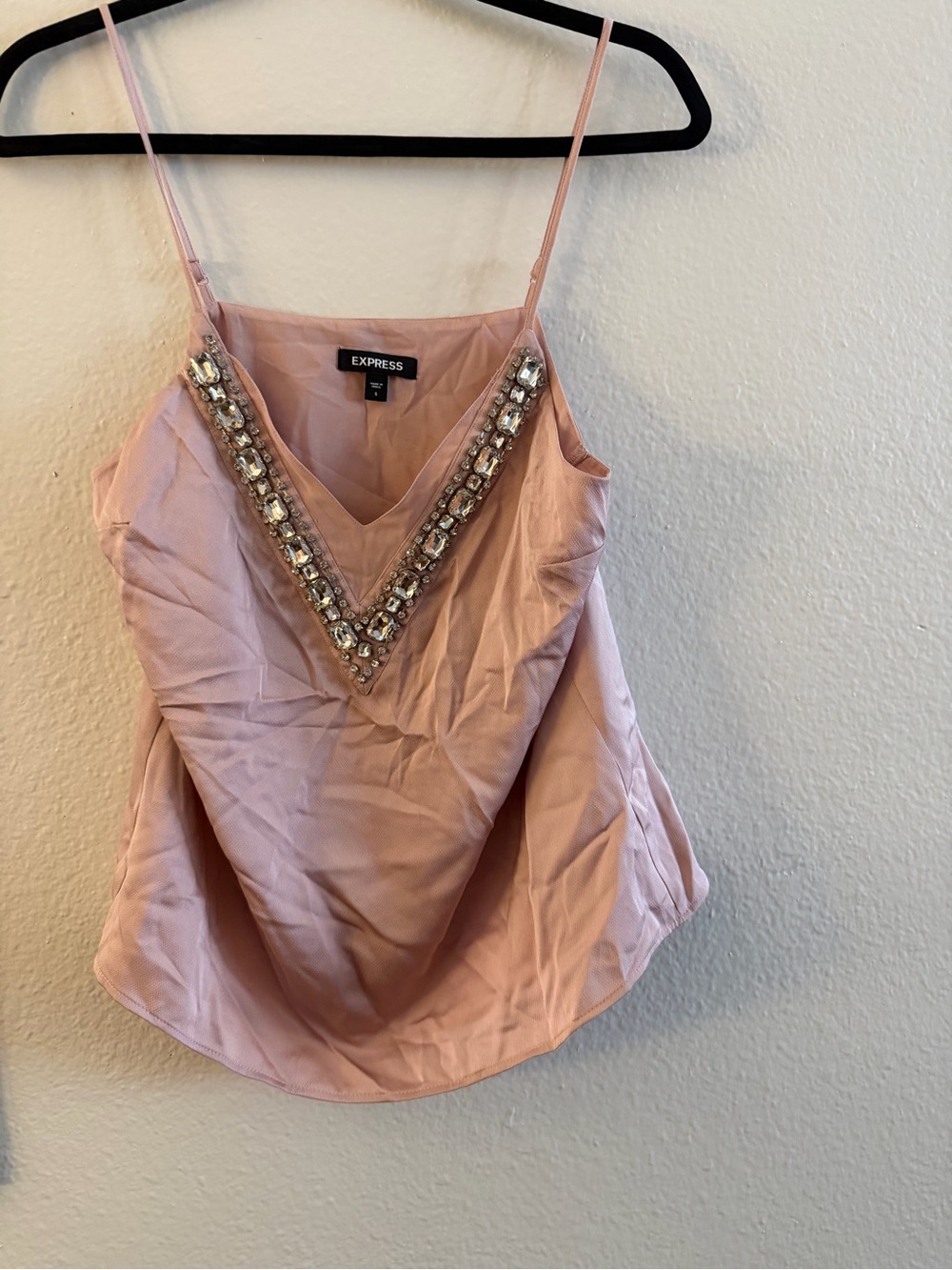 Express Blush Pink Jeweled V-Neck Cami - Picture 2 of 3
